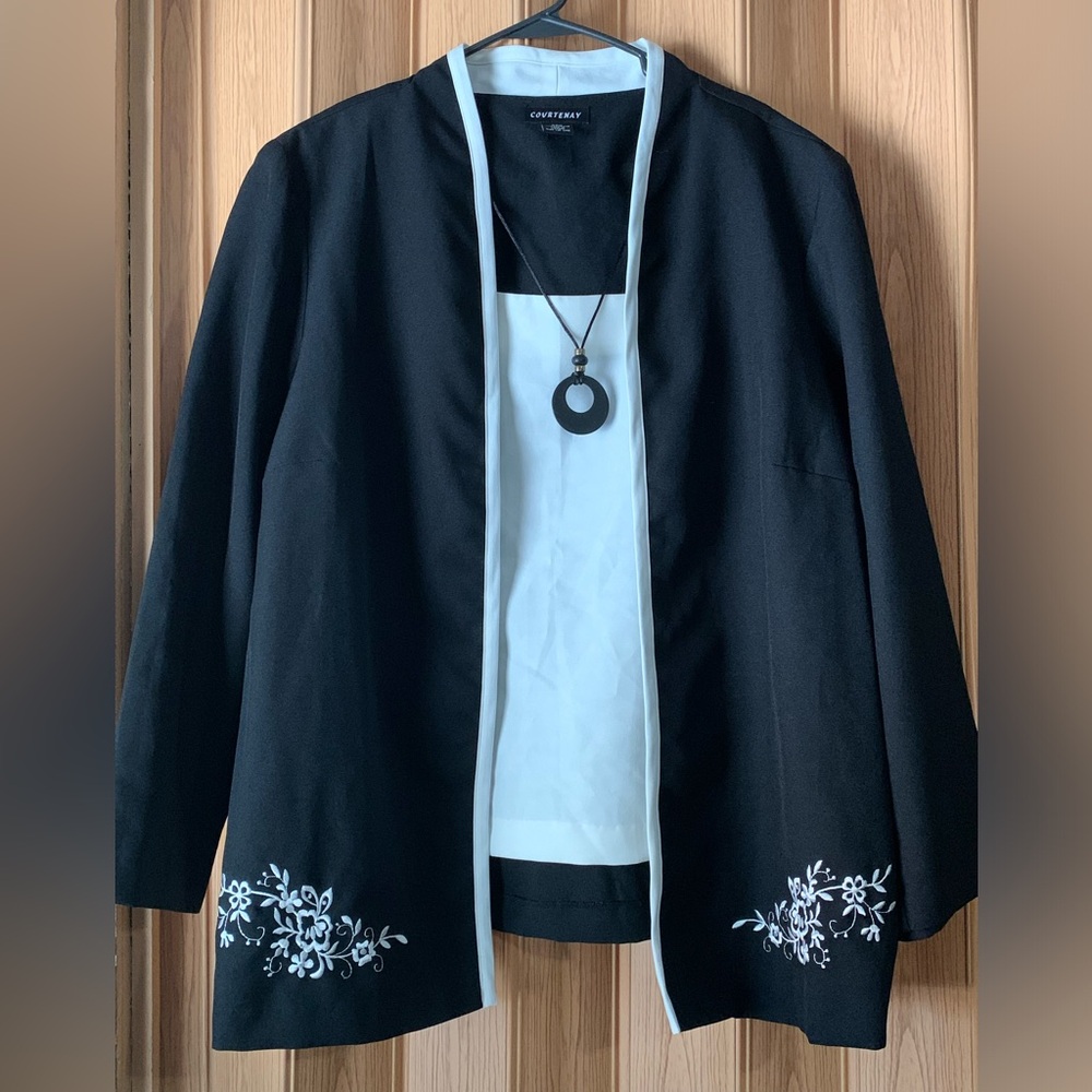 Courtneay blazer